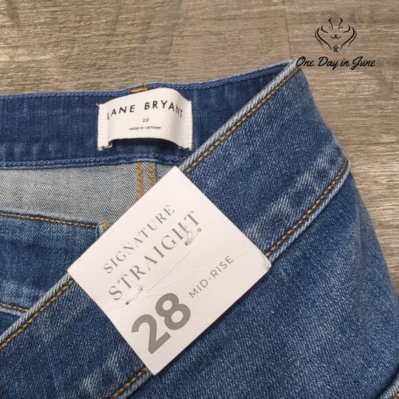 Lane Bryant Plus Size Mid Rise Straight Jeans Size 28 - Picture 2 of 6